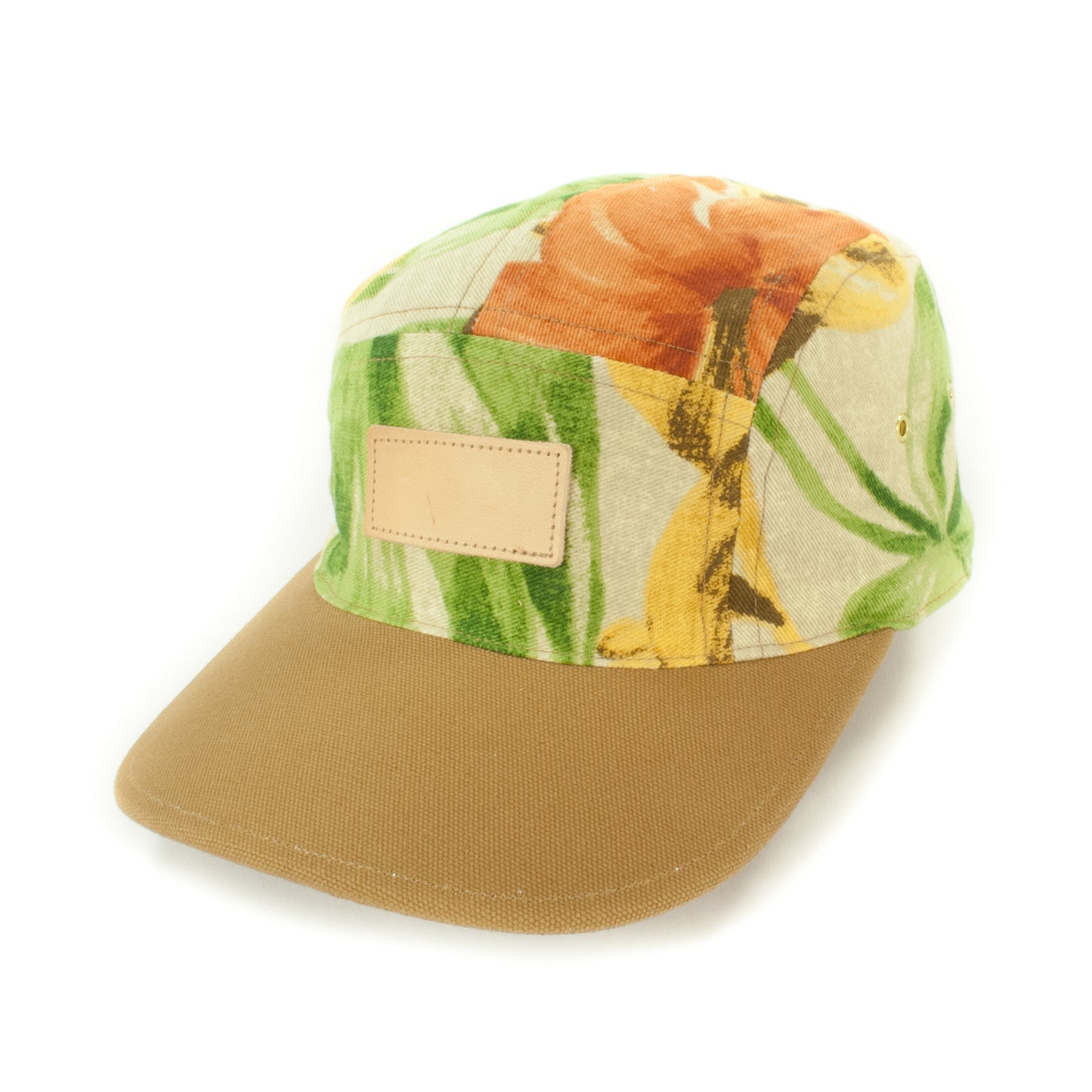 Lily w/ Caramel 5-Panel
